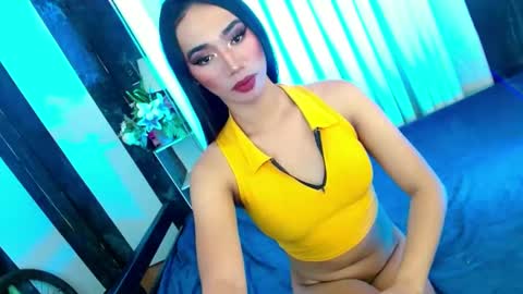 MISS SHANE online show from 02.17.25