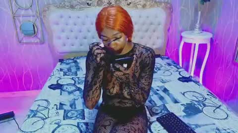 S H A N E L L E   online show from 07.04.26