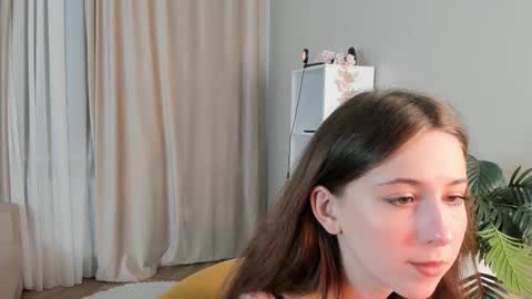 me name is Mia online show from 03.05.26