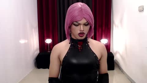 Snapshot of shanex01 chatting on 12.08.24 Shane X online show from 12.08.24