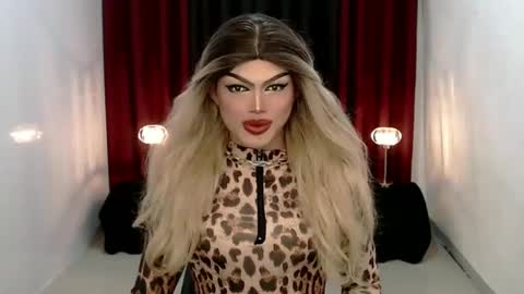 Snapshot of shanex01 chatting on 12.26.24 Shane X online show from 12.26.24