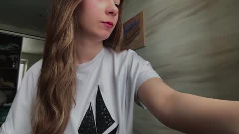 Snapshot of shanikaterwey chatting on 02.08.26 Shanika online show from 02.08.26