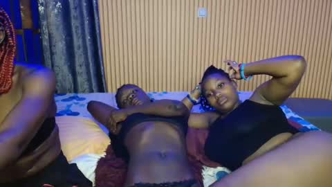 Snapshot of shaniz_shallet chatting on 11.10.25 Shaniz online show from 11.10.25