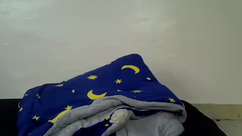 Snapshot of shanizzz chatting on 09.15.25 shanizz online show from 09.15.25