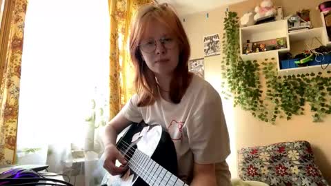 Kristin online show from 10.04.25