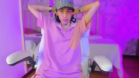 Shantal online show from 11.29.25