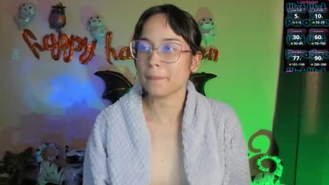 Cat-FOLLOWME and we talk IGshantal cerezo online show from 10.21.25