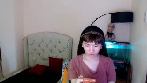 SHANTA FOX  s online show from 04.06.26