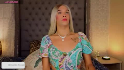 Snapshot of shantaljoness chatting on 09.25.25 Shantal Jones online show from 09.25.25