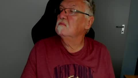 sharlots_pet online show from 05.05.26