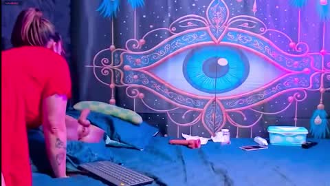 Sharlott online show from 10.16.25