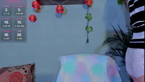 Sharlott online show from 11.02.25