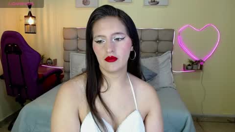 ESTEFI  online show from 06.28.26