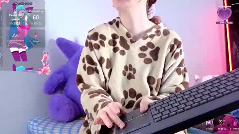 Snapshot of sharonblack_ chatting on 02.18.26 kitsune online show from 02.18.26