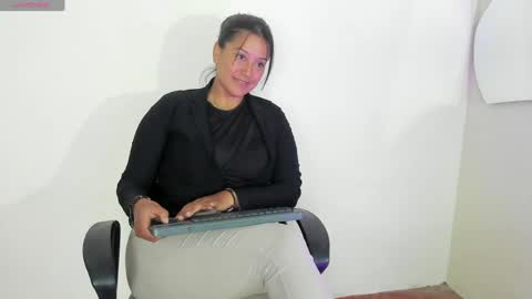 sharoncute16 online show from 04.08.26