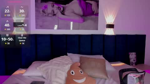 SharonLovee  online show from 04.09.26