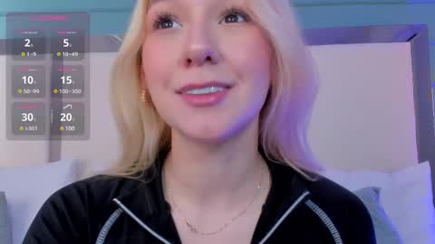 Snapshot of shatall_rouge chatting on 02.24.25 Shantall online show from 02.24.25