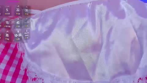 Snapshot of shatall_rouge chatting on 10.06.25 Shantall online show from 10.06.25