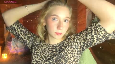 Shantall online show from 05.04.26