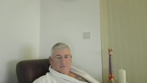 she52 online show from 12.20.25