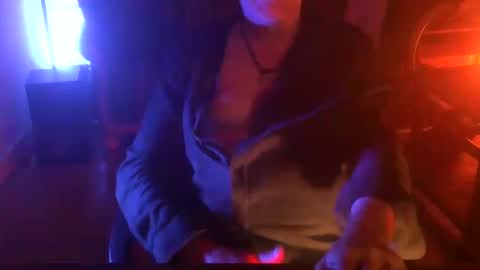 SheCarol online show from 09.28.25