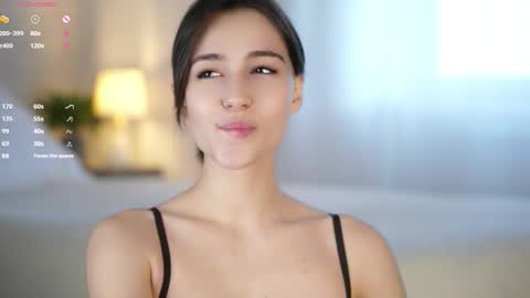 Tessa online show from 10.17.25