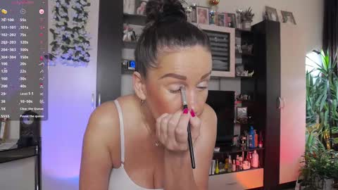 Sheila GMT 2 Tuesday Wednesday Friday Saturday Sunday- 8  5  online show from 03.11.26