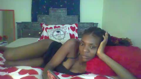 Snapshot of shelia420715 chatting on 02.20.25 shelia420715 online show from 02.20.25