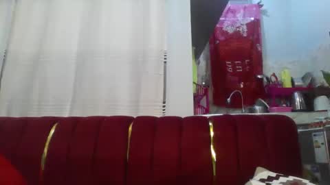 Snapshot of shelia420715 chatting on 10.30.25 shelia420715 online show from 10.30.25