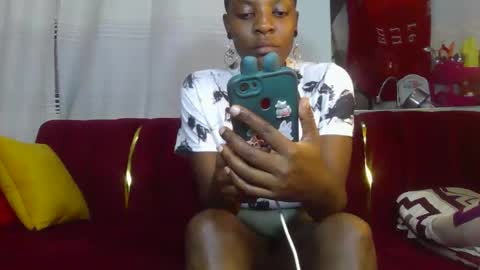 Snapshot of shelia420715 chatting on 11.09.25 shelia420715 online show from 11.09.25