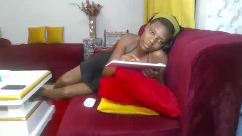 Snapshot of shelia420715 chatting on 03.03.26 shelia420715 online show from 03.03.26