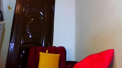 Snapshot of shelia420715 chatting on 05.27.26 shelia420715 online show from 05.27.26