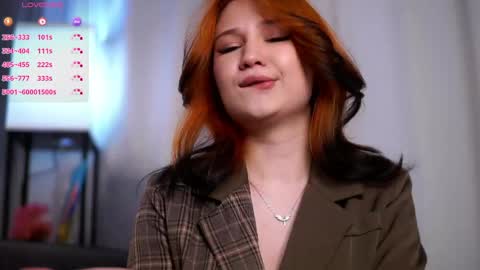 Snapshot of sheliamuyres chatting on 04.17.26 Lina online show from 04.17.26