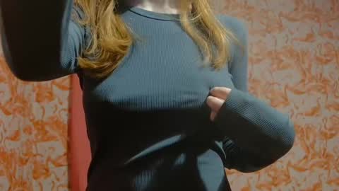 Erika online show from 12.20.24