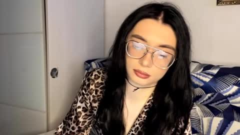 Alice online show from 04.12.26