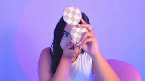 Snapshot of shelly_rohades chatting on 10.17.25 online show from 10.17.25