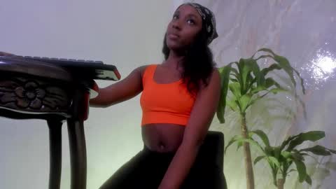 Snapshot of shelsyebony chatting on 03.09.26 online show from 03.09.26