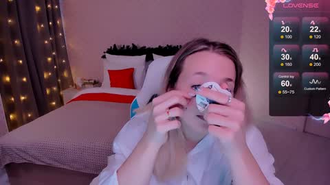 Snapshot of sherill_brill chatting on 12.29.24 Sheril online show from 12.29.24