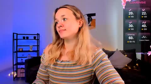 Snapshot of sherill_brill chatting on 02.08.25 Sheril online show from 02.08.25