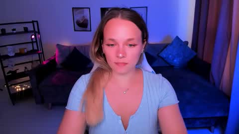 Snapshot of sherill_brill chatting on 09.25.25 Sheril online show from 09.25.25