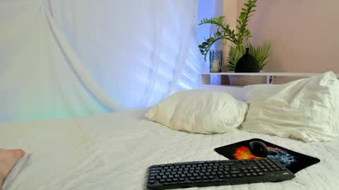 Max online show from 04.01.26