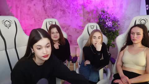 Snapshot of sheryl_elegance chatting on 01.13.25 Sheryl online show from 01.13.25