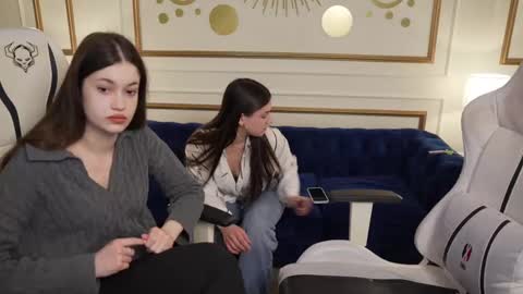 Snapshot of sheryl_elegance chatting on 02.27.25 Sheryl online show from 02.27.25