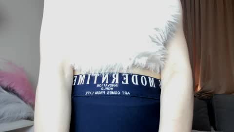 Snapshot of sherylllammey chatting on 04.23.26 Sara online show from 04.23.26