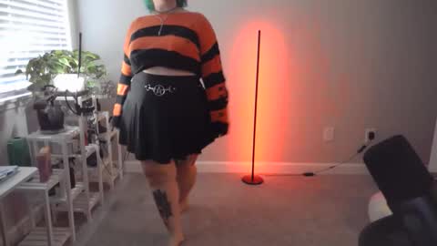 Snapshot of sheshyneshy chatting on 02.13.26 Shesh online show from 02.13.26