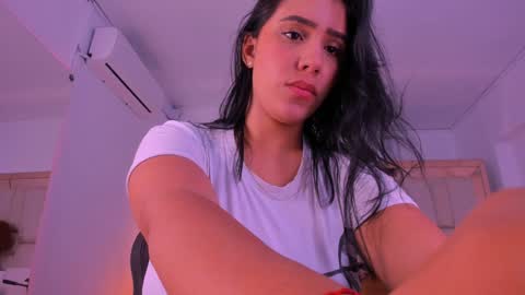 Sheyla Bakerr  online show from 01.14.25