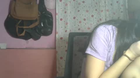 shimmering_kate online show from 12.17.24