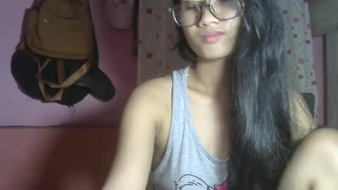 shimmering_kate online show from 12.25.24