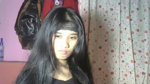 shimmering_kate online show from 01.13.25