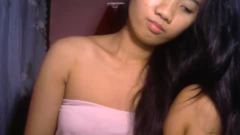 shimmering_kate online show from 01.25.25